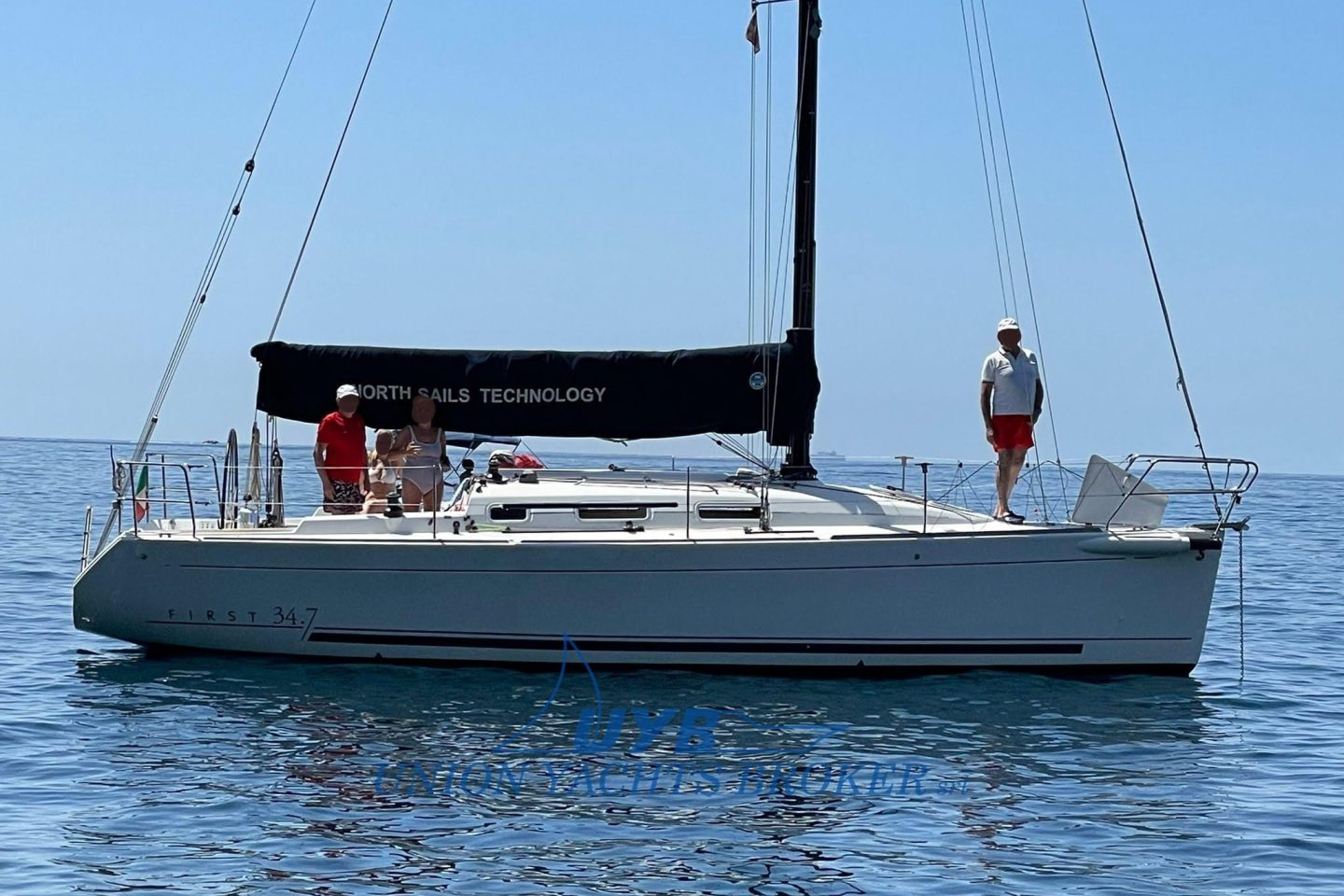 Beneteau First 34.7